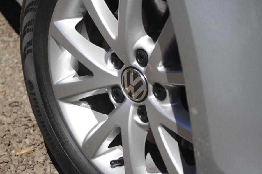  Volkswagen Jetta SE 2014 года  (фото 2 из 32)